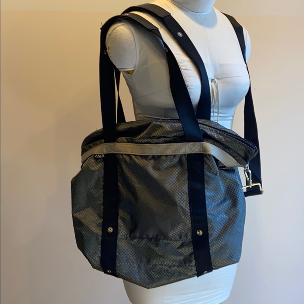 Andi convertible bag/back pack